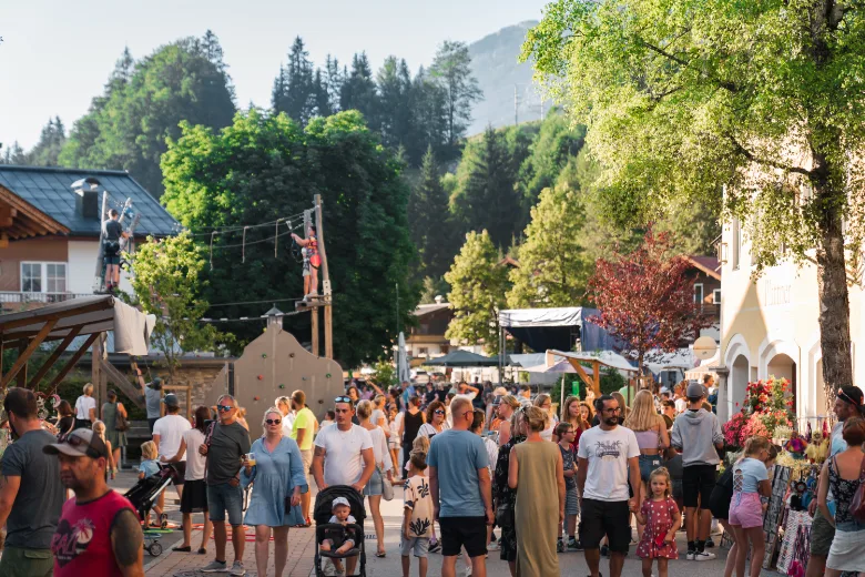 Markt met streekproducten in Fieberbrunn